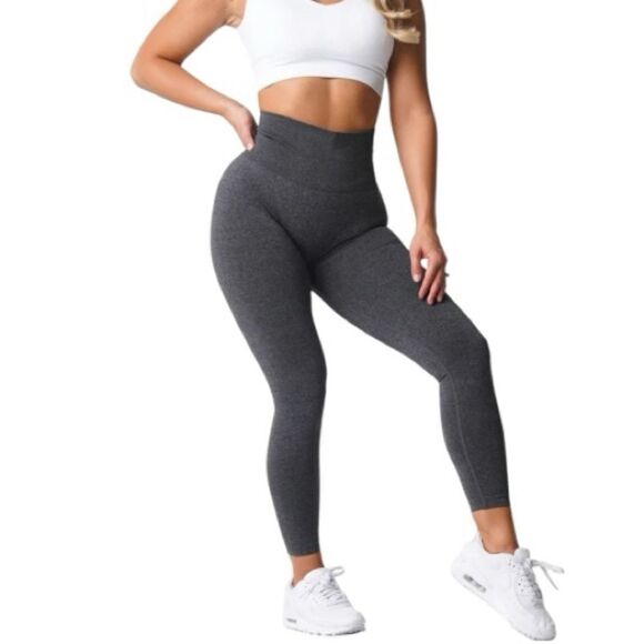 NVGTN Black Speckled Curve Seamless Leggings, Size XS - Picture 7 of 8